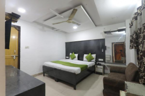 Budget Friendly Dayal Hotel